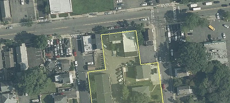 112 Woodbridge Ave