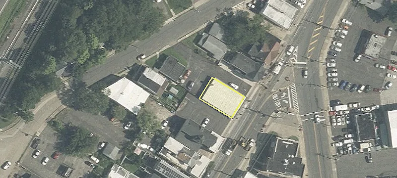 124 Broadway