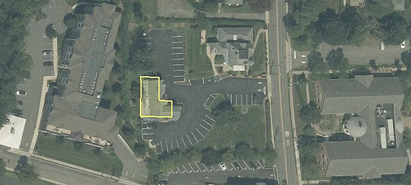 10 Anderson Hl Rd