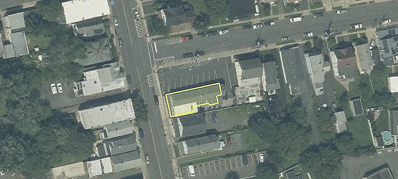 46 Thompson St