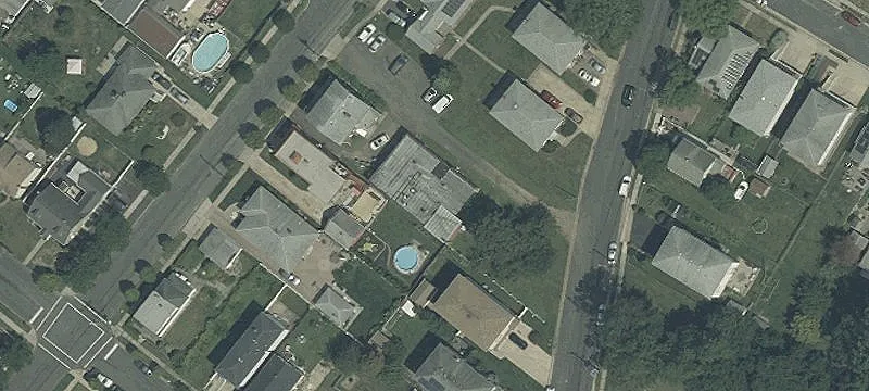 105 Munsell Ave