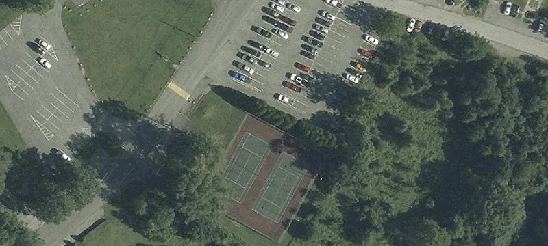 345th 10th Ct Park