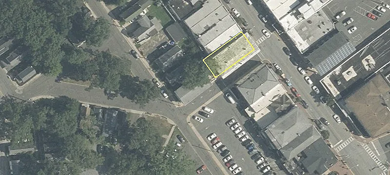 2-12 2nd Ave, Unit 12