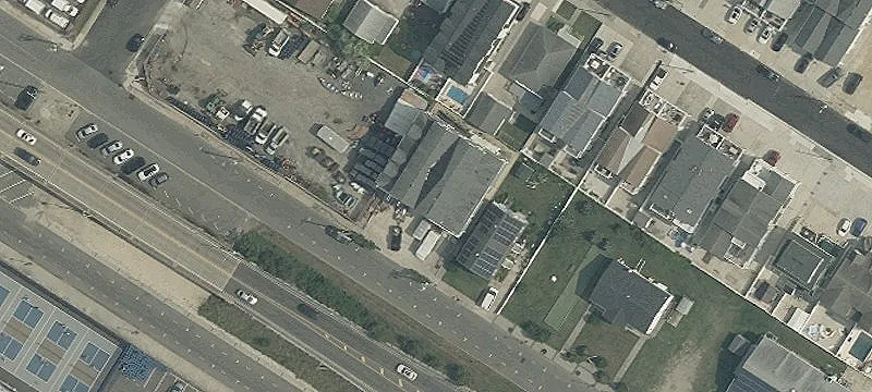 325 John F Kennedy Blvd