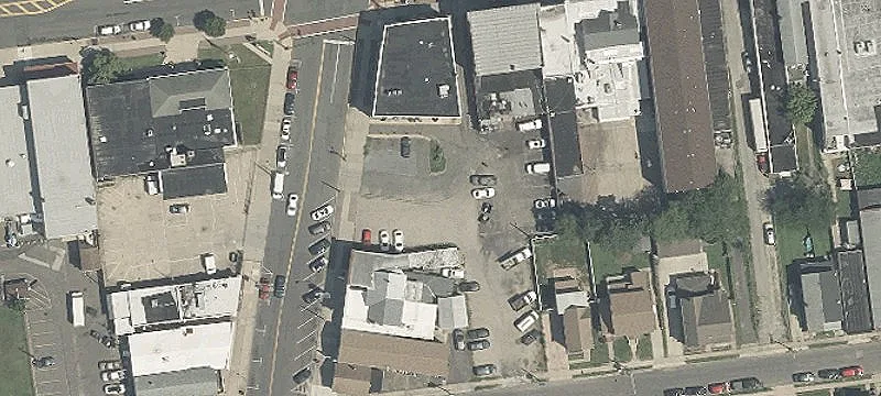 2 Scott St