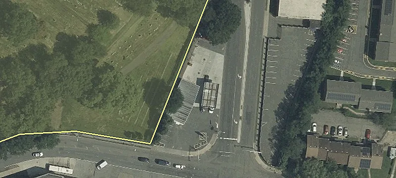 455 Thomas Blvd