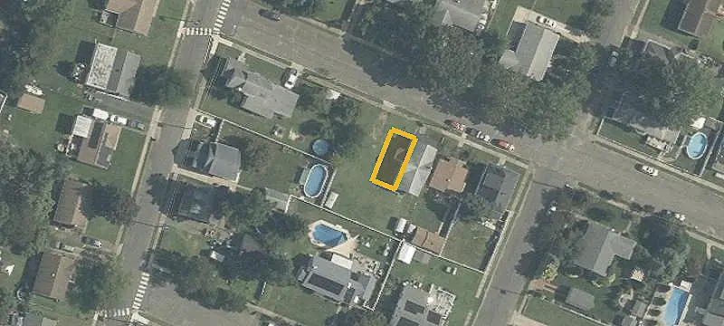 208 Wesley Ave