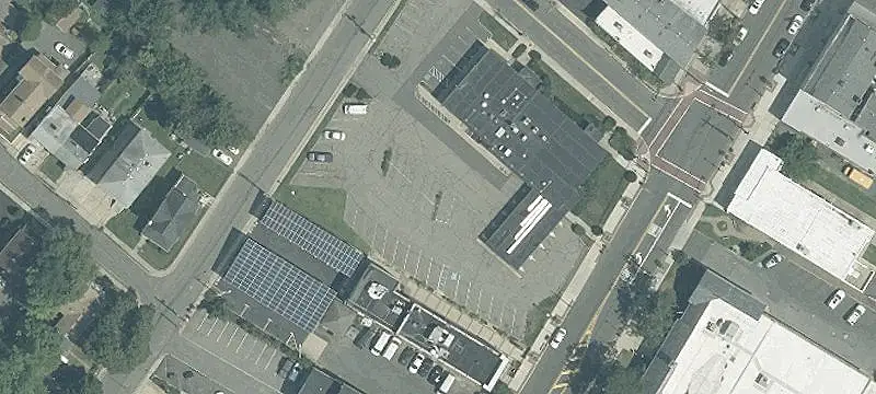 Main St