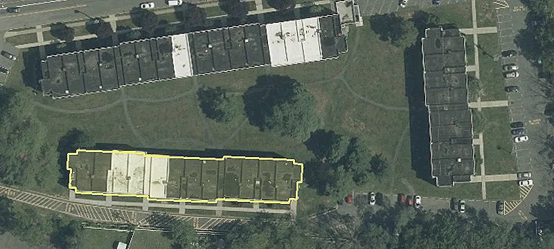 1 Woodbine Ave