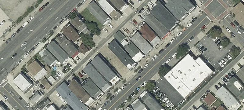 1028 Asbury Ave