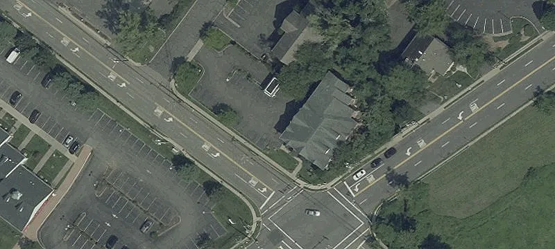Homans Ave