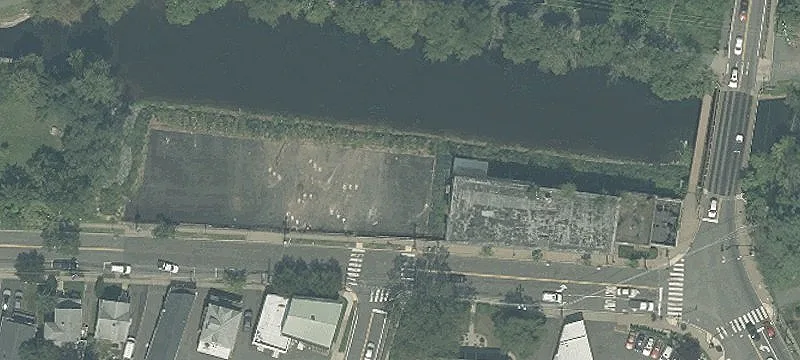 400 Canal Rd