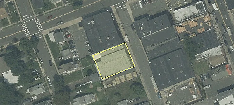 13-44 6th St