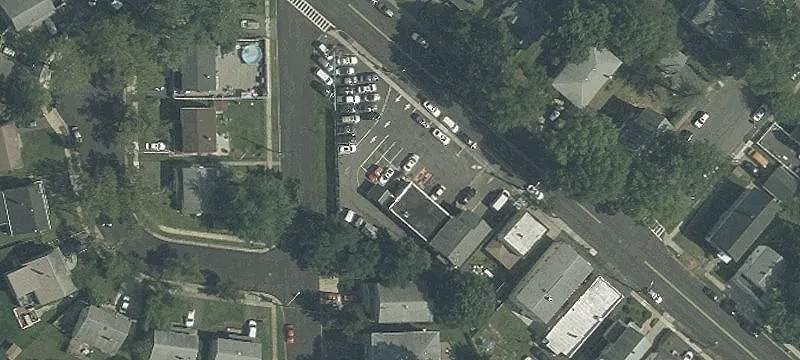 260 Scott Ave