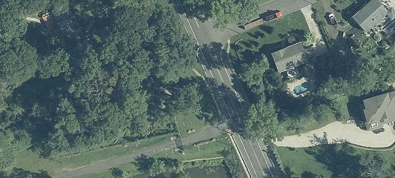 Phalanx Rd