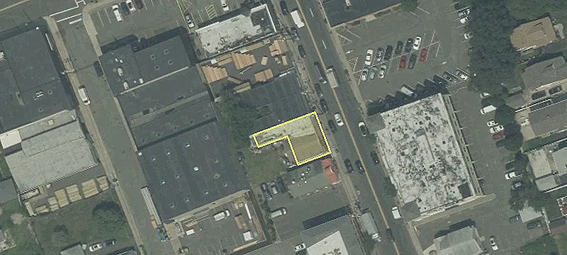13-32-38 Riv Rd