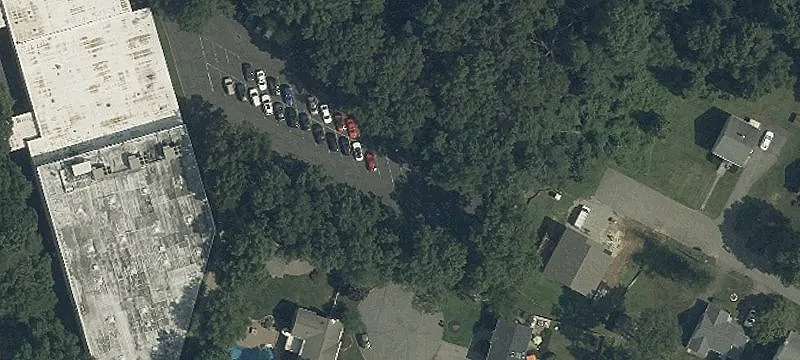 Laurel Ave