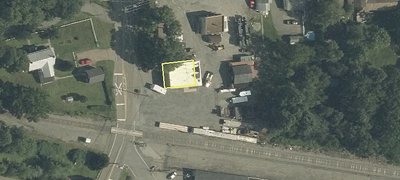 2 Mathews Ave