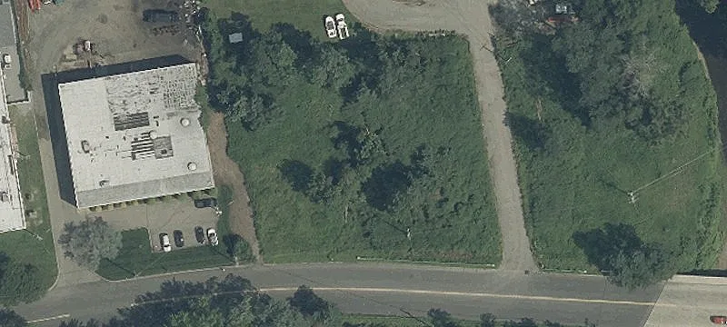 62 Riverdale Rd