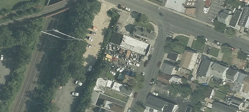 427 Ee Ave