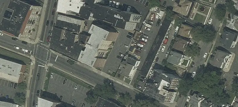 186 William St