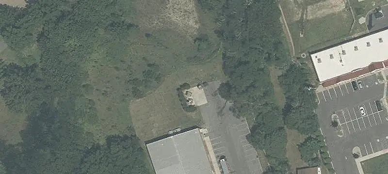 121 Old Dutch Ml Rd