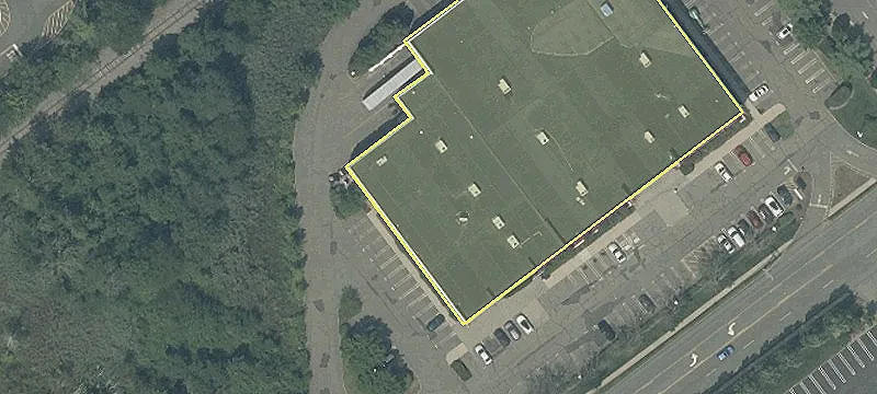 10 Commerce Blvd