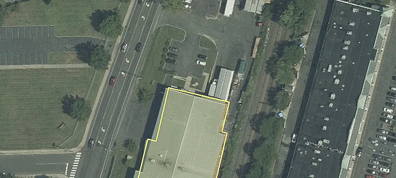 14 Memorial Dr