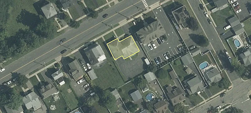 199 Main St