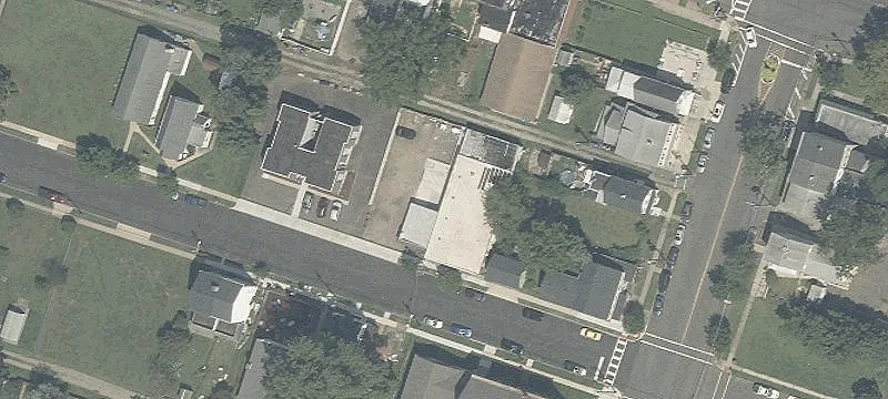 11 2nd St