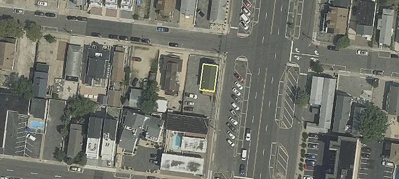 201 Blaine Ave
