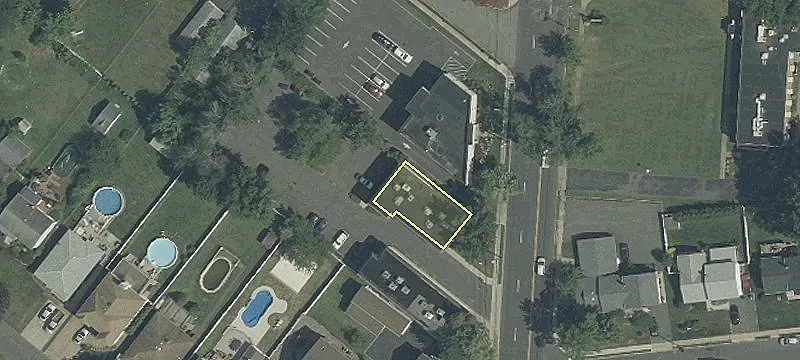 49 Brant Ave Ste, Unit 6