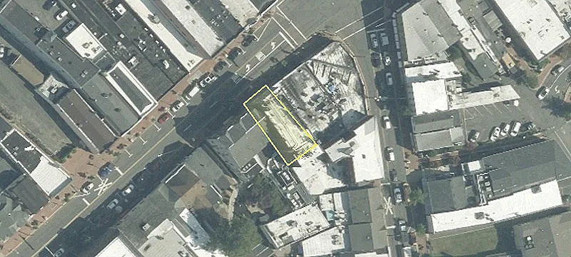 1012 Main St