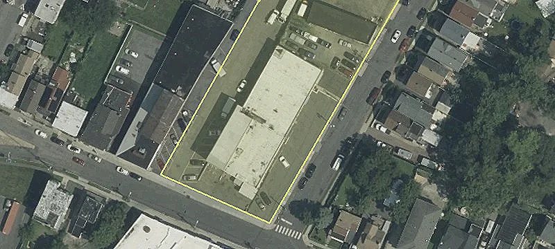 563-565 White St, Unit 565