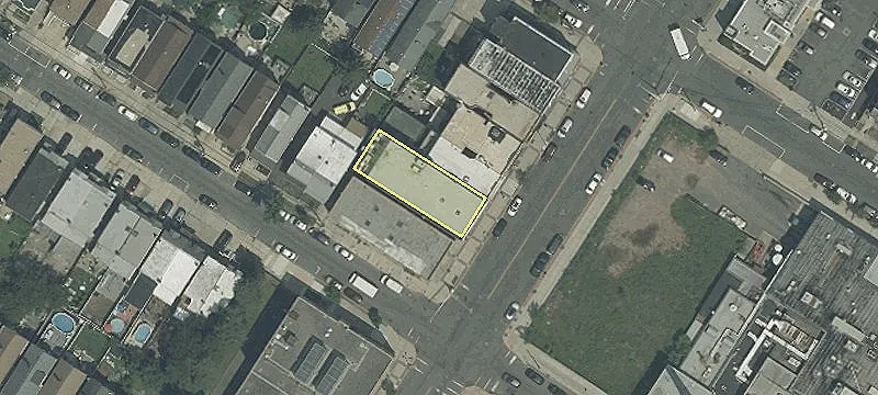 631 Broadway, Unit 101