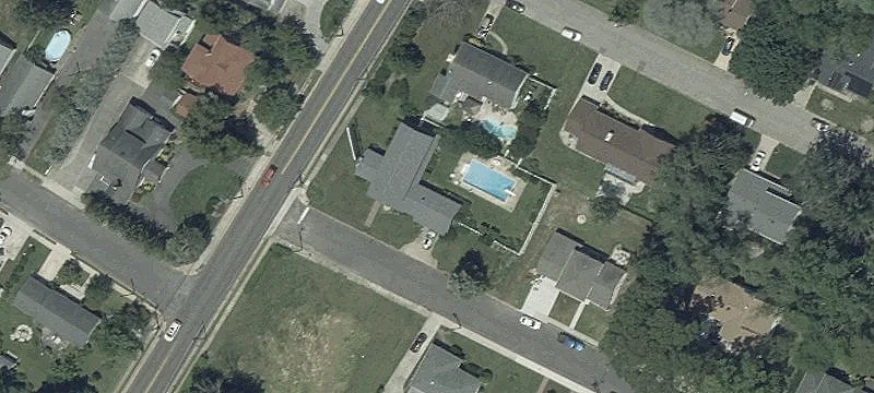 2 Berkley Ave