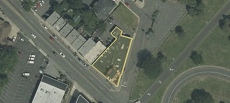 1150 Paterson Plank Rd