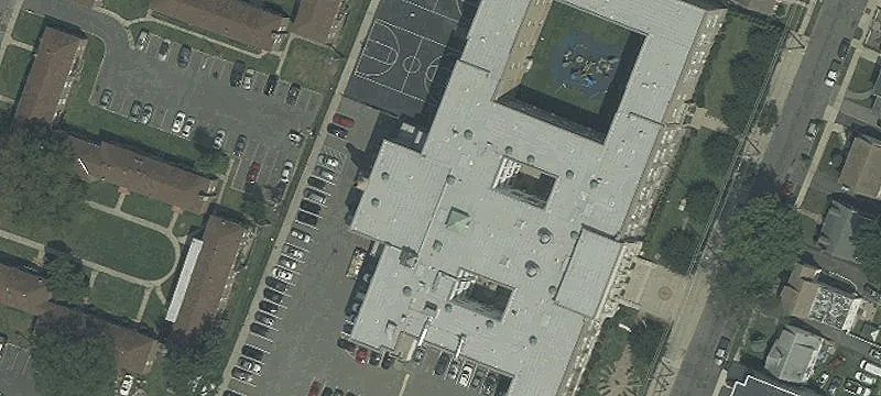 2 Springdale Ave