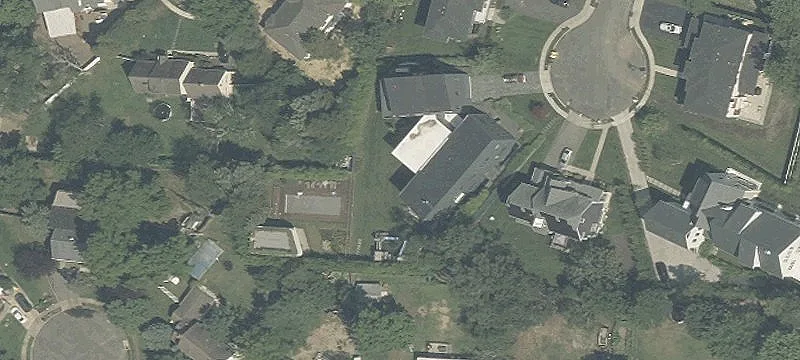 6 Emerald Ct