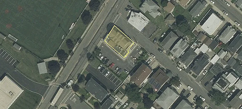 246 County Ave