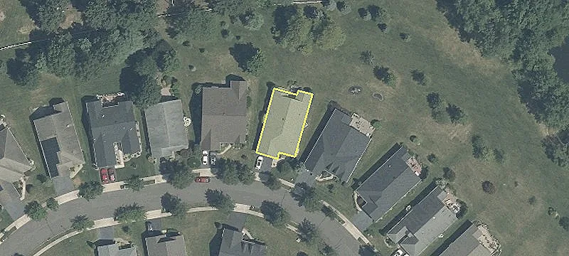 32 Bunker Hl Dr