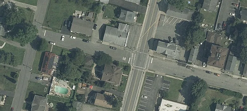 617 Ringwood Ave