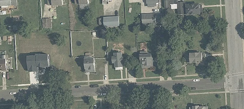 437 Poplar Ave
