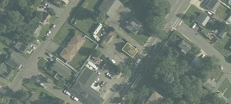 272 Main St