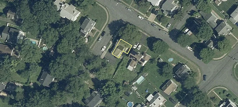 21 Winthrop Ave
