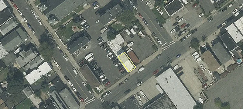 324 2nd St