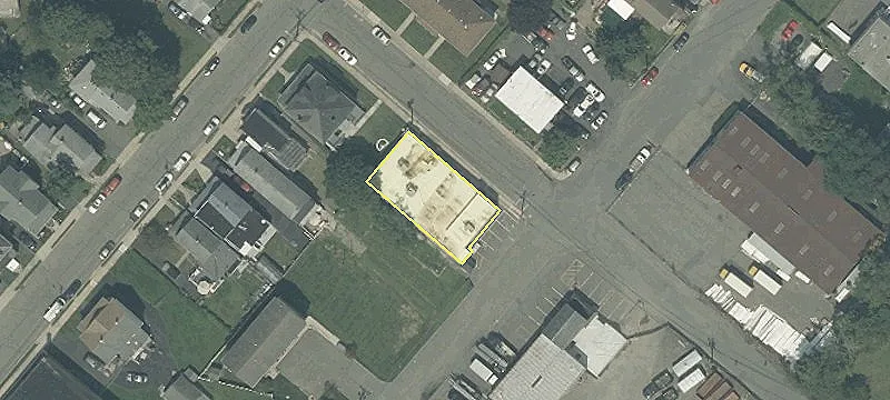 21 Lee Ave