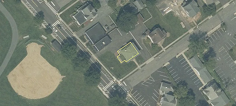 8 Peapack Rd