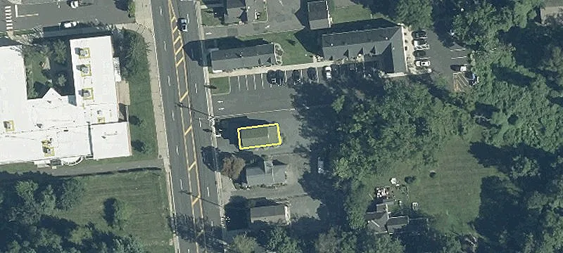 711 Broad St