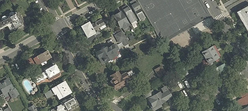 403 Main St